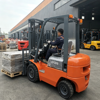 Chinesischer Hersteller Mini 1,5t Diesel-Gabelstapler für Innenbereich Fabrik Lager Fracht-Hebegerät