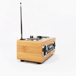 Hifi Tre Bằng Gỗ Bluetooth BT Không Dây Mini Xách Tay Loa FM Đài Phát Thanh Có Thể Sạc Lại Màu Xanh Răng Loa Soundbox Loa - Product Image 3