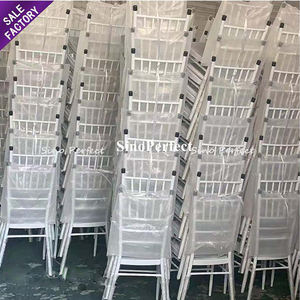 Sillas Chiavari de Metal Blanco Resistentes y Apilables para Bodas, Hoteles y Eventos Comerciales al por Mayor - Product Image 1