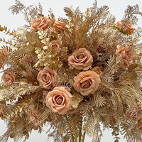 Décoration de table de mariage vintage GNW de luxe personnalisée avec fleurs en soie, boules en mousse PE et pampas pour centre de table et toile de fond