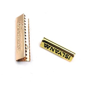 Clip métallique double face personnalisé en gros avec logo débossé pour accessoires vestimentaires, pochettes et attaches à dents - Product Image 3