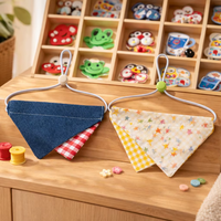 Bandana triangulaire réglable en coton pour animaux de compagnie, bavoir anti-bave pour chats et chiens