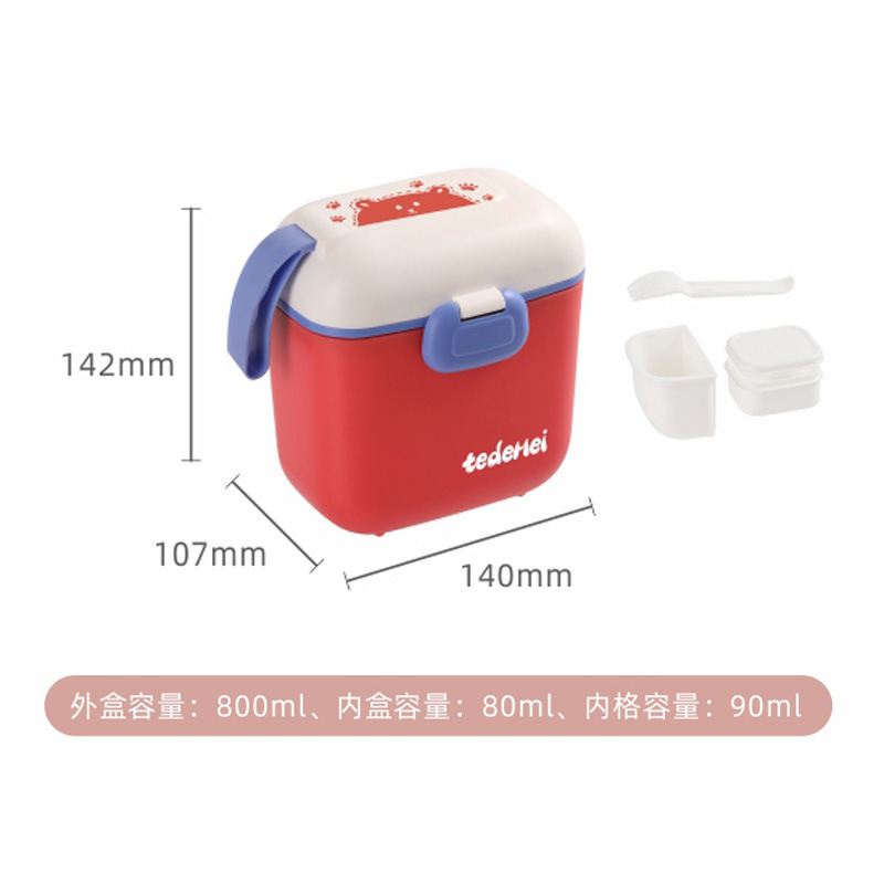 Mixed red and green packaging