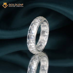 Bague en moissanite entière Goldleaf D VVS1 10-16 carats, idéale pour offrir en cadeau, pour un anniversaire, un mariage, ou un usage quotidien - Product Image 2