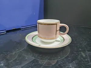 Juego de Platos de Porcelana Pastel con Borde Dorado, Platos para Servir, Tazas y Platillos para Té, Vajilla para el Hogar y Hoteles - Product Image 2