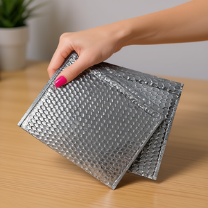 Sobres de burbujas metálicos plateados DB de 6 x 6.25 pulgadas, resistentes a golpes, para electrónicos y cosméticos - Product Image 2