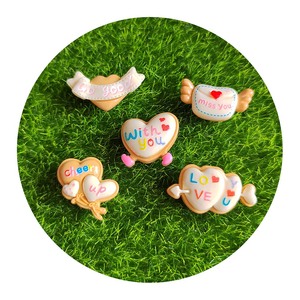 San valentino manchi incanta i cabochon a cuore con retro piatto in resina per materiali di riempimento melmosi - Product Image 4