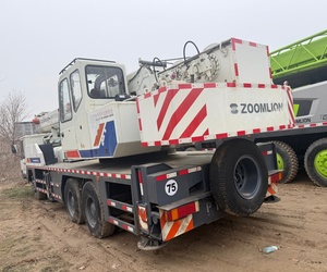 Zoomlion 25 Tons Used QY25vf Truck Crane Qy25vf Ztc250v Qy50v Ztc750v 25 Tons Mobile Crane Made in China - Product Image 6