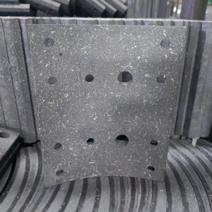 Doublure de frein de camion OEM/ODM directe usine WG9761450185 AZ450045000024 WG4075450160 AZ450045000042 SITRAK AVANT ARRIÈRE - Product Image 2