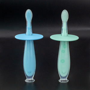 Cepillo de dientes de cerdas suaves hecho a medida con ventosa de silicona para niños, cepillo de dientes manual SLC001 - Product Image 3