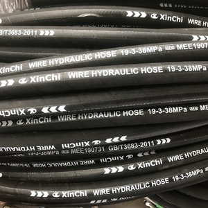 Xinchi 제조 6mm 75mm 연료 저항 <span class=keywords><strong>Sae</strong></span> 30r10 30r7 30r6 Nbr 연료 고무 호스 디젤 연료 - Product Image 5