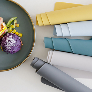 Simple Elegant Silicone <span class=keywords><strong>Table</strong></span> Mat Baby Anti-ironing Household Rectangle Silicon <span class=keywords><strong>Table</strong></span> Mat Place Mat For <span class=keywords><strong>Table</strong></span> - Product Image 5