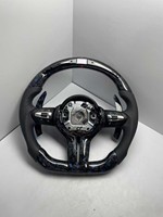 Volant de voiture en cuir et Alcantara en fibre de carbone, fourni par l'usine, pour BMW E81 E82 E87 E88 E90 E91 E92 E93 E84 E70 E89