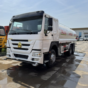 Camión Cisterna de Agua SINOTRUK HOWO 371 Usado, 6x4 WD615.47, 20000L, 14m de Ancho de Pulverización, para Control de Polvo Municipal - Product Image 5