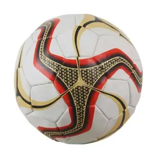 Balón de fútbol personalizado de la mejor calidad de fábrica, tamaño 5, balón de fútbol de cuero PU suave, equipo deportivo, entrenamiento de juegos al aire libre con el mejor precio