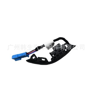 Interrupteur de déverrouillage de porte Tesla Model 3 Y 1094956 1094957 Bouton en plastique pour le contrôle de la porte de voiture - Product Image 4