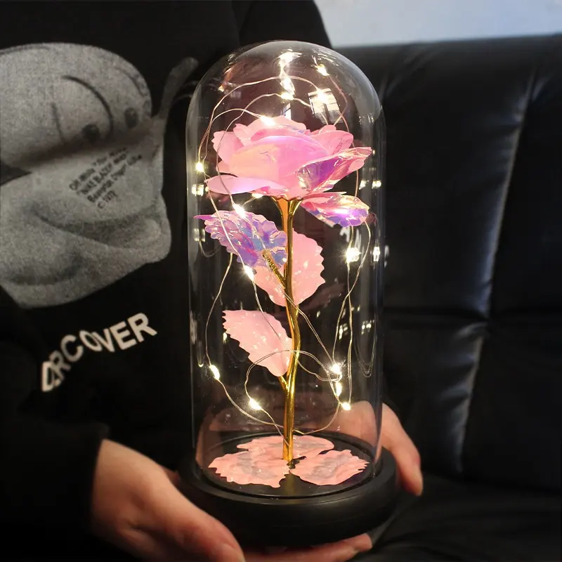 Rosa eterna amplamente utilizada preservada galáxia rosa em cúpula de vidro com luz LED base de madeira para presente de dia das mães dos namorados 2024