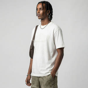 QUICKSHOW Streetwear Doppel-Licht-<span class=keywords><strong>Variation</strong></span> 260G Übergroßes T-Shirt Leuchtender Druck Maßgeschneidertes Streetwear T-Shirt - Product Image 3