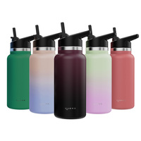 Bouteille d'eau isolée en acier inoxydable 18 oz 32oz 40oz Cantine sous vide 3 couvercles Grande bouteille de boisson en métal étanche