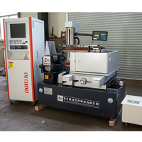 Machine de découpe EDM à fil à grande vitesse CNC DK7735/DK7745 de haute précision avec composants de base, y compris pompe à moteur PLC