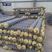 Clôture en mailles de chaîne galvanisée diamantée de 6 pieds 2 pouces pour ferme, champ, jardin, bâtiments, avec des caractéristiques d'intimité