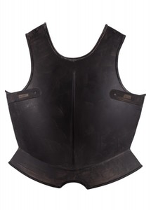 Torso de Armadura de Acero Estilo Marto de Alta Calidad con Diseño Metálico Grabado y Acabado Premium para Coleccionistas y Decoración - Product Image 3