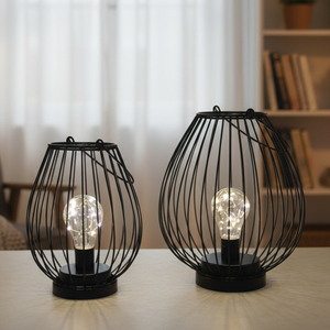Trang Trại Vòng Lồng Đen Sắt Pin Powered Điện Kim Loại Đèn Lồng Với LED Dây Bóng Đèn - Product Image 1