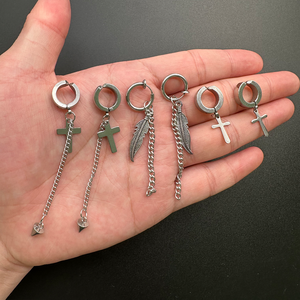 <span class=keywords><strong>Prix</strong></span> de gros Boucles d'oreilles clips en acier inoxydable non percées, style punk, avec croix pendante en zircon cubique, articulées, bijoux en gros - Product Image 5