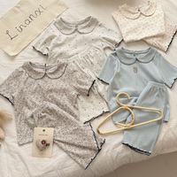 Setelan Baju Bayi Perempuan Balita Berkerah dengan Manset Ruffle, Katun Organik, Motif Bunga, Kancing, dan Model Romper