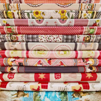 Nappes à fleurs en plastique décoratives rectangulaires personnalisées pour les tables de décoration