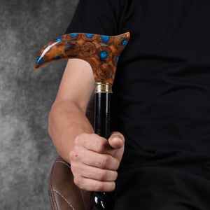 ไม้เท้าเดินทำจากเรซิ่นและไม้ ผสมผสานความสะดวกสบาย ความปลอดภัย และสไตล์ เหมาะสำหรับการเดินทั้งในร่มและกลางแจ้ง - Product Image 2