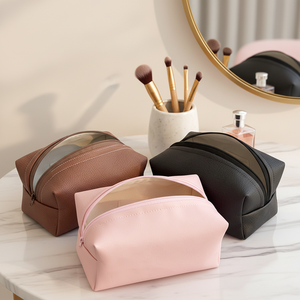 Trousse de beauté OEM en cuir végétalien, sac à maquillage carré avec <span class=keywords><strong>pompon</strong></span>, organiseur de cosmétiques de voyage - Product Image 5