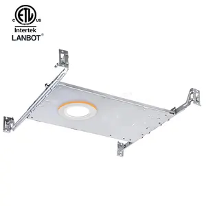 Kits de plafond de vente directe d'usine Lumières de panneau encastrées plates réglables avec boîte de jonction