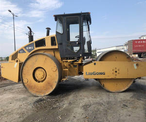 Chargeuse sur pneus Liugong CLG627 27T rouleau vibrant état d'usage - Product Image 4