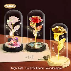 YACHEN Décorations de cadeau de fête des mères pour la Saint-Valentin de qualité supérieure Eternal Galaxy Rose Forever Rose In Glass Dome With Led Lights - Product Image 3