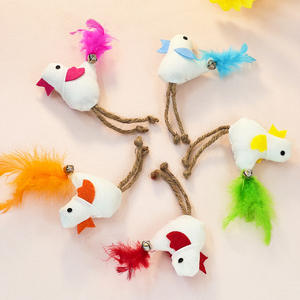 Jouet interactif amusant pour chat avec queue en plumes et clochette, jouet à mâcher pour soulager l'ennui des animaux domestiques, fournitures pour animaux de compagnie - Product Image 1