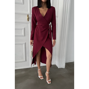 Robe de soirée brodée bordeaux style cache-cœur avec détails perlés, taille XL, coupe droite basique, style Empire court, idéale pour anniversaire - Product Image 4