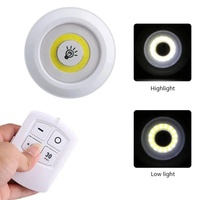 Lampe tactile à télécommande COB, 180 grammes, lampe de chevet LED 3+1 pour chambre à coucher, matériau ABS, alimentée par piles, pour armoire, placard