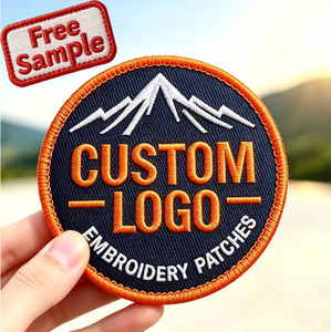 CAMPIONE GRATUITO - Ingrosso, MOQ basso, Patch personalizzate 3D ricamate e termoadesive, Logo in PVC, Patch ricamate personalizzate termoadesive all'ingrosso - Product Image 1