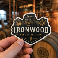 Autocollant en vinyle découpé sur mesure, n'importe quel logo, design professionnel Yingao, autocollants imperméables pour bouteille de bière artisanale, bocal en verre, boîte isotherme