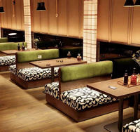 Mobilier de restauration commercial sur le thème thaïlandais, personnalisation ODM, canapé pour salle privée, ensembles de tables et chaises pour restaurants et bars