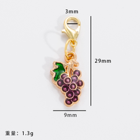 Porte-clés mignon 3D en émail avec fermoir mousqueton, motifs fruits d'été (cerise, avocat, pastèque, fraise), breloques légères et tendance pour bracelet DIY