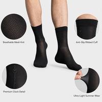 Chaussettes pour hommes en maille personnalisées OEM, chaussettes décontractées professionnelles ultra-légères et respirantes, chaussettes habillées mi-mollet d'été pour hommes ODM