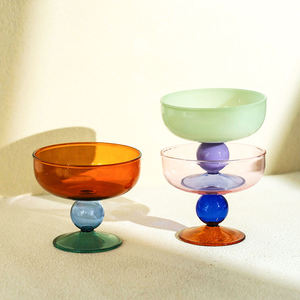 Vaso <span class=keywords><strong>de</strong></span> cristal <span class=keywords><strong>de</strong></span> 200ml <span class=keywords><strong>de</strong></span> colores con pie alto <span class=keywords><strong>para</strong></span> helado, postres, yogur, parfait, <span class=keywords><strong>para</strong></span> restaurante, <span class=keywords><strong>desayuno</strong></span>, batidos y zumos - Product Image 1