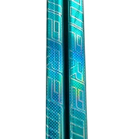 Bâton de hockey sur glace personnalisé en fibre de carbone INT, courbes P92 P28, rouge, bleu, rose, noir en option, bâton de hockey pour adolescents