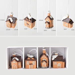 Mini Adornos Navideños de Resina con Santa Claus y Casa de Nieve (en Caja) para Decoración Navideña - Product Image 6