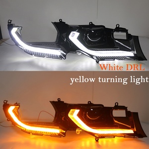 ชุดไฟวงแหวน SANVI 2 ชิ้น สีเหลืองขาว ไฟเลี้ยวแบบ LED DRL ไฟวิ่งกลางวัน สำหรับรถยนต์ BMW ซีรีส์ 3 ปี 2018-2021 - Product Image 4