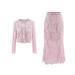 SR2541 Nuevo Conjunto de Dos Piezas Elegante y Casual con Cuello de Diamantes Franceses, Top de Encaje Transparente y Falda Larga Maxi de Cola de Pez para Mujer - Product Image 4