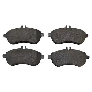 Plaquettes <span class=keywords><strong>de</strong></span> <span class=keywords><strong>frein</strong></span> <span class=keywords><strong>de</strong></span> haute qualité pour pièces automobiles 0054200920 0074205620 0004208504 007420562095 000420850490 pour Mercedes Benz W204 - Product Image 3