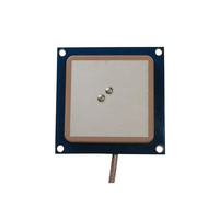 Antenne céramique 915MHz personnalisable à double point d'alimentation 40x40mm UHF RFID fibre de verre 3dbi polarisation verticale